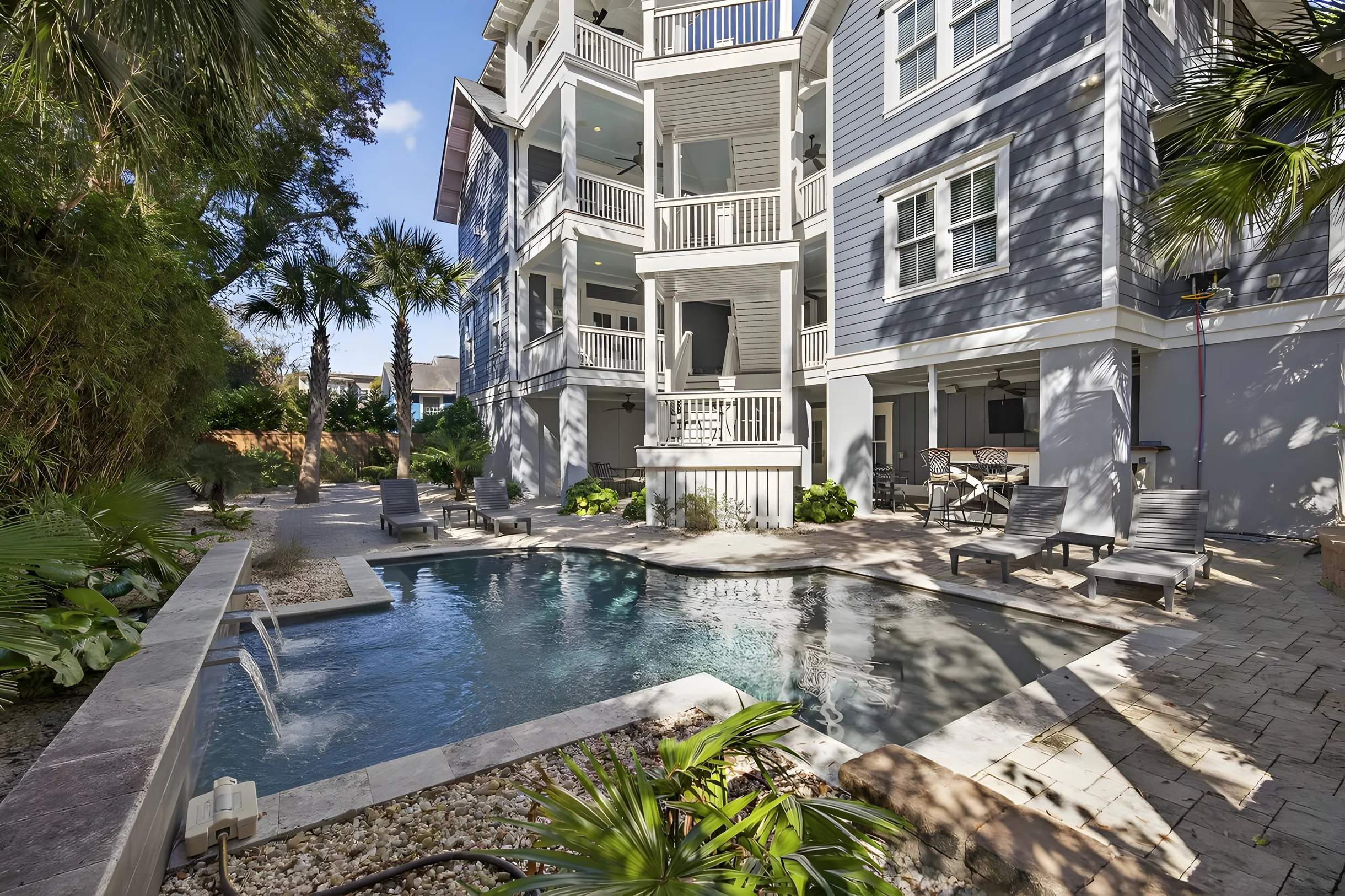 Wander Palms Driftwood #1