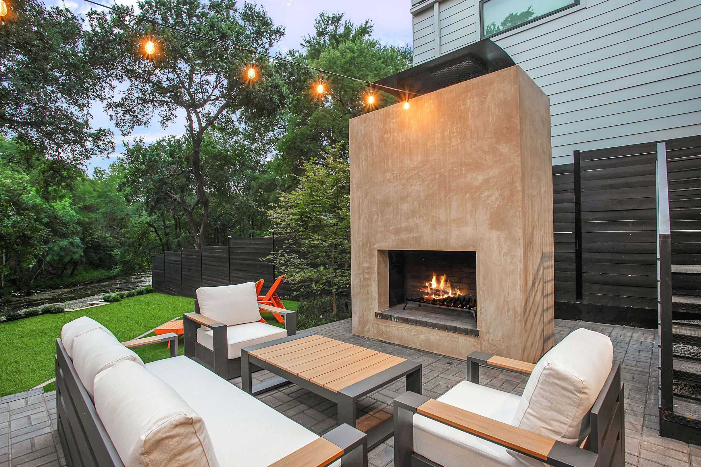 Apartment in Austin property photo 1