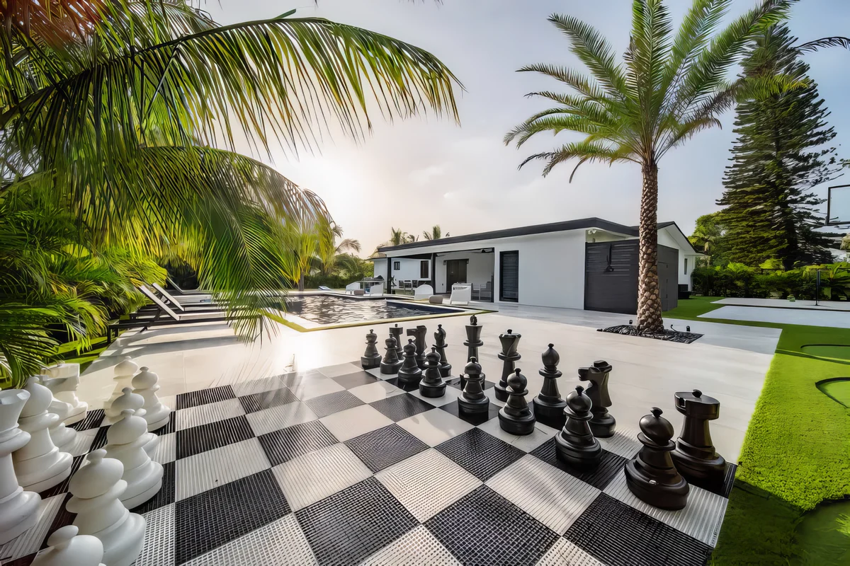 Wander Miami Paradise