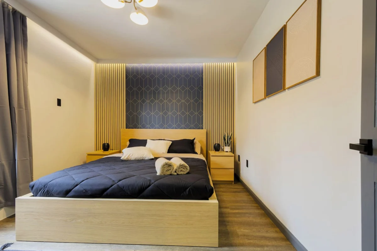 Bedroom 3 image 1