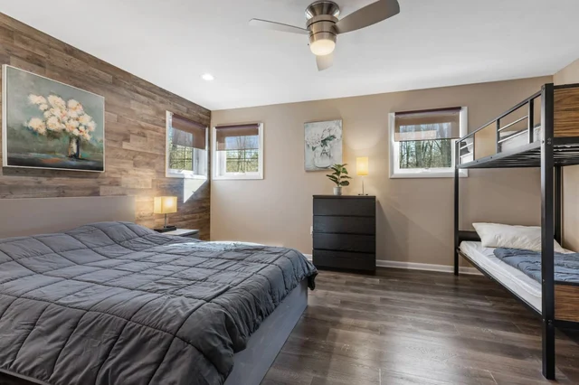 Bedroom 3 image 1