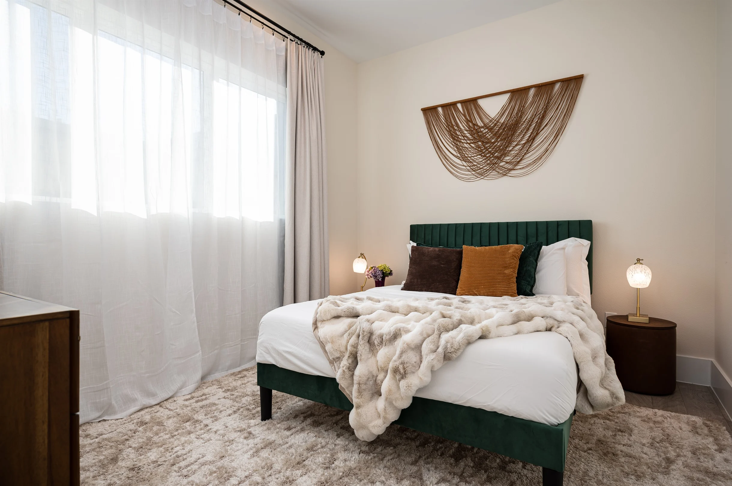 Pet-Friendly | 4BR Luxe Rooftop | Rice Military #15