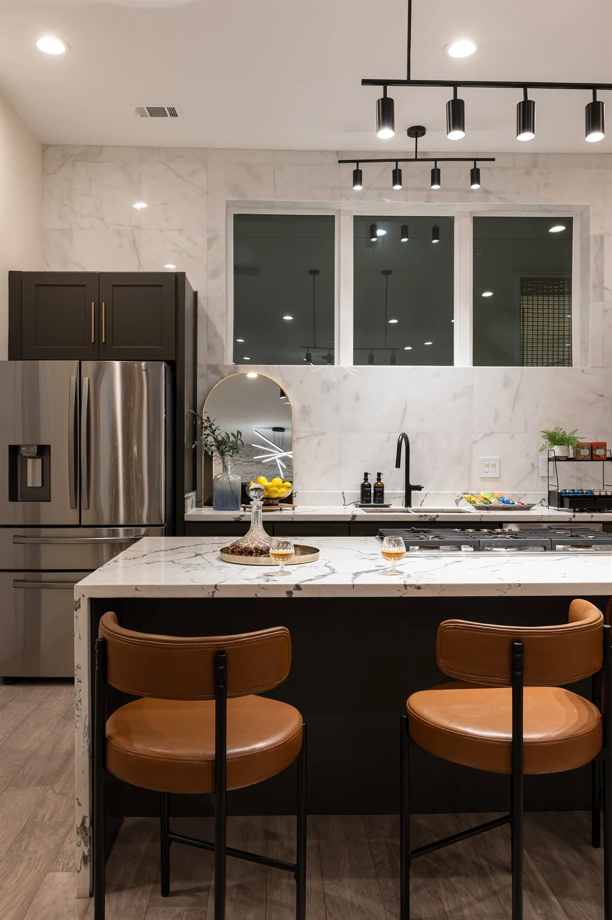 4BR Rooftop Luxury | Pet-Friendly | Garage | HTX #39