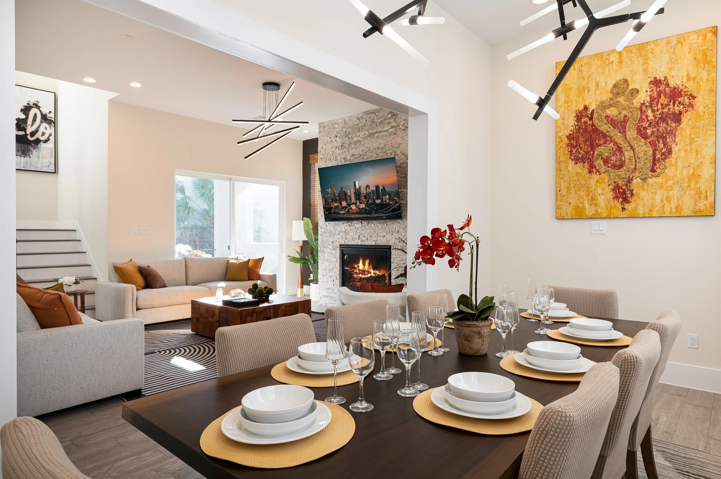 4BR Rooftop Luxury | Pet-Friendly | Garage | HTX #17