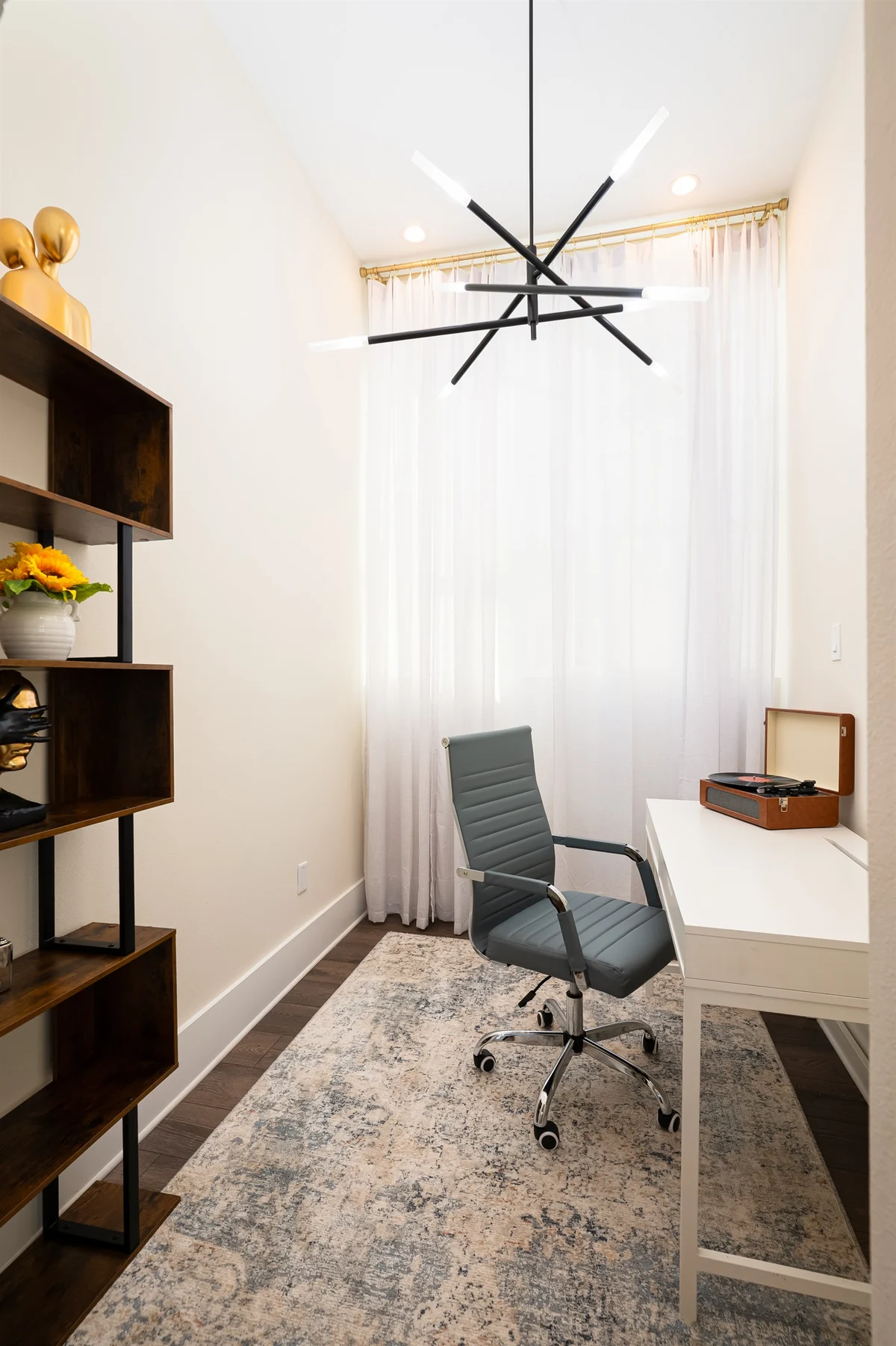 4BR+Private Rooftop · Pet-Friendly · Downtown HTX #13