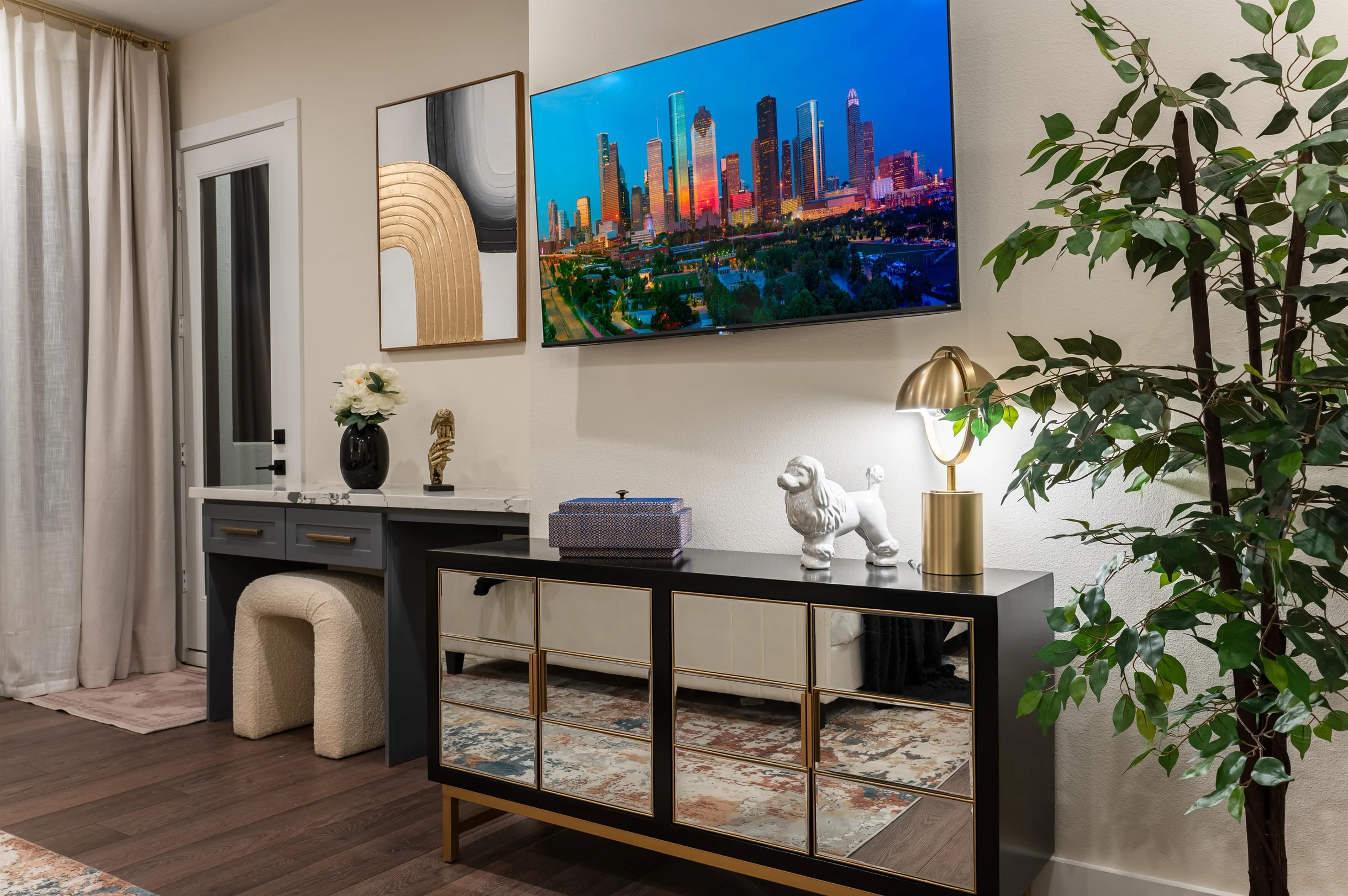 4BR+Private Rooftop · Pet-Friendly · Downtown HTX #49