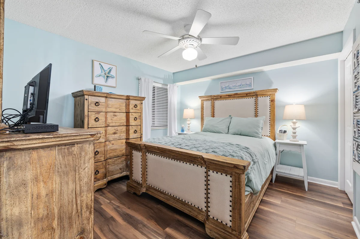 Wander North Myrtle Crest #9