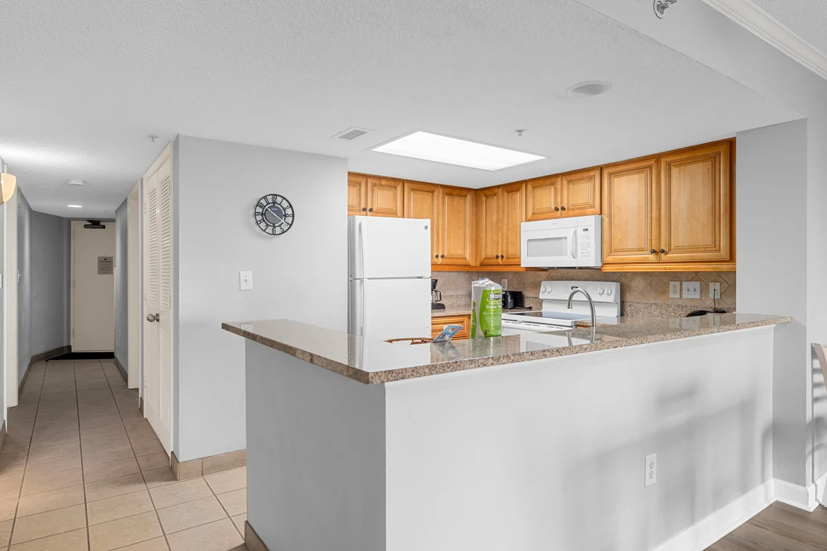 Wander Myrtle Beach Crest