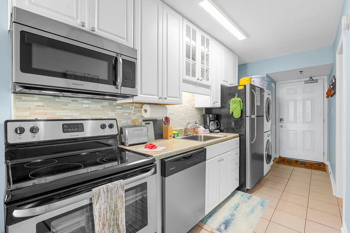 Wander Crescent Shores #47