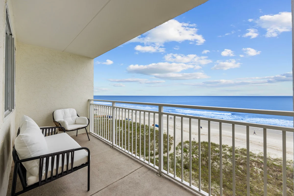 Wander Crescent Shores #2