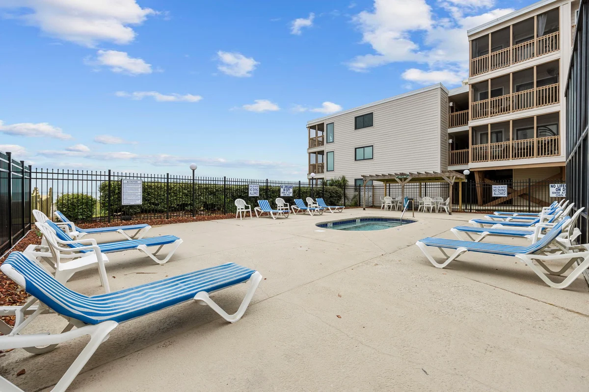 Wander Crescent Shores #48