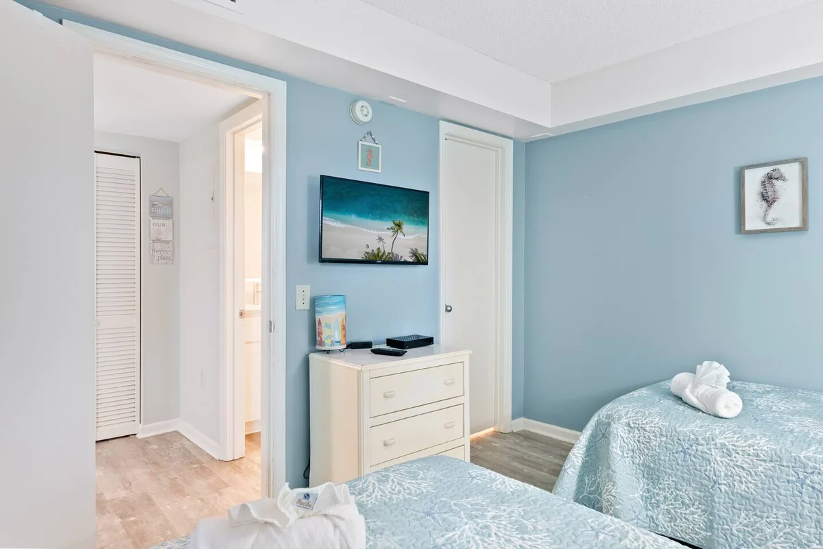 Wander North Myrtle Estate #32