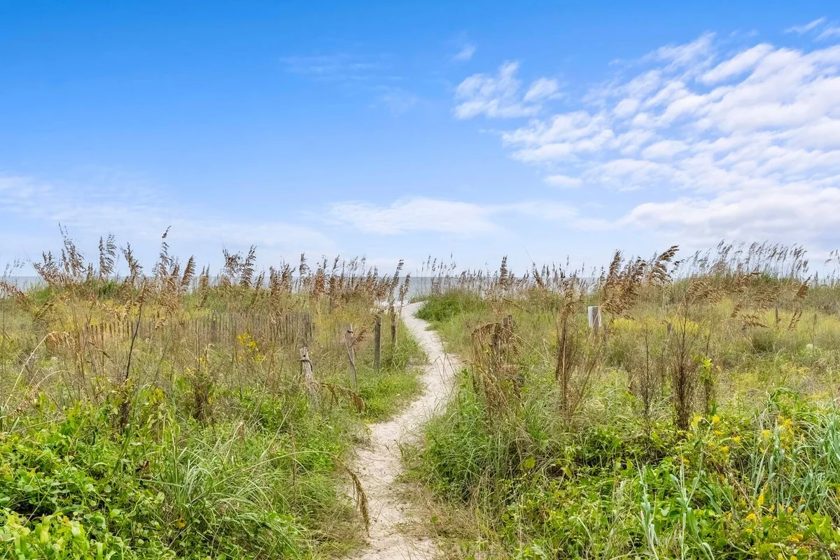 Wander North Myrtle Estate #10