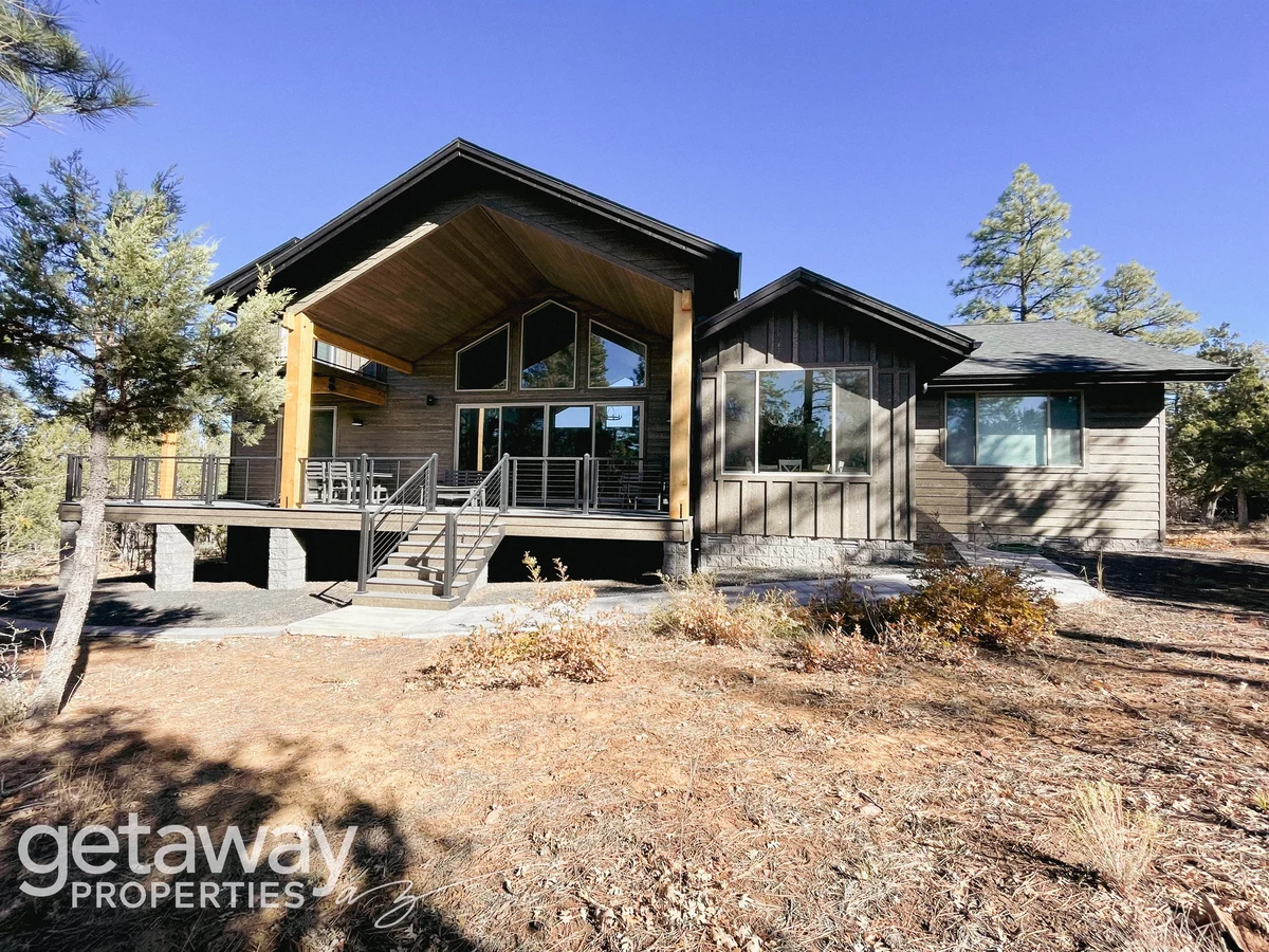 Home in Show Low property photo 3