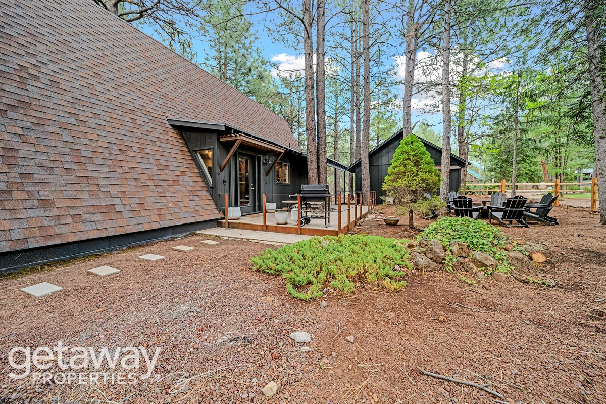 Home in Pinetop property photo 5
