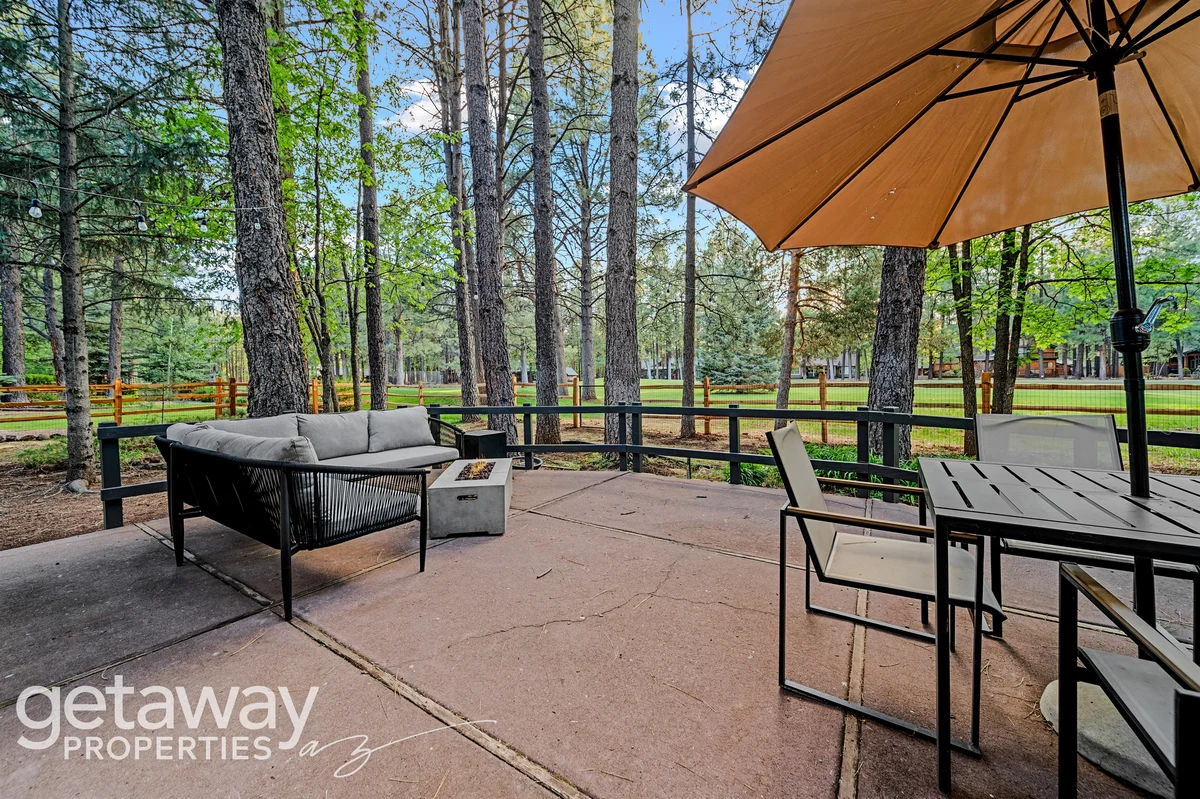 Home in Pinetop property photo 3
