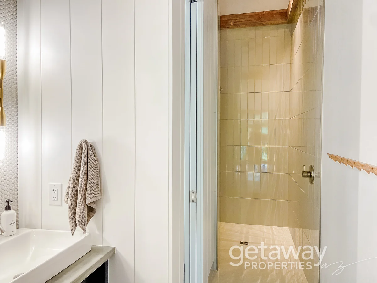 Home in Overgaard property photo 2