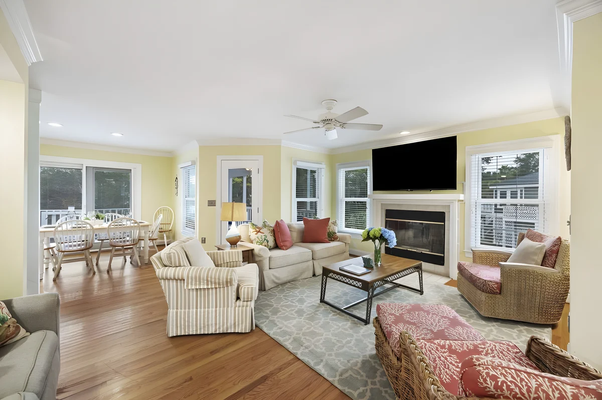 Wander Palms Lagoon Retreat