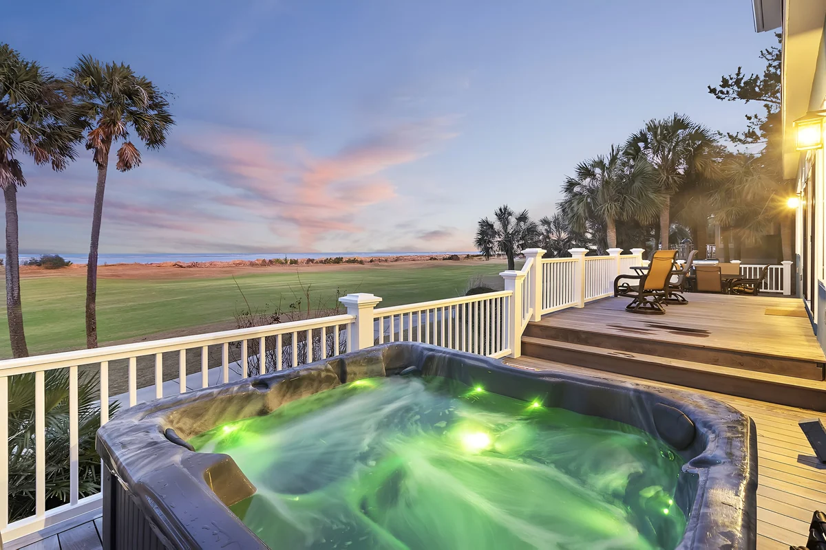 Wander Ocean Palms Drift