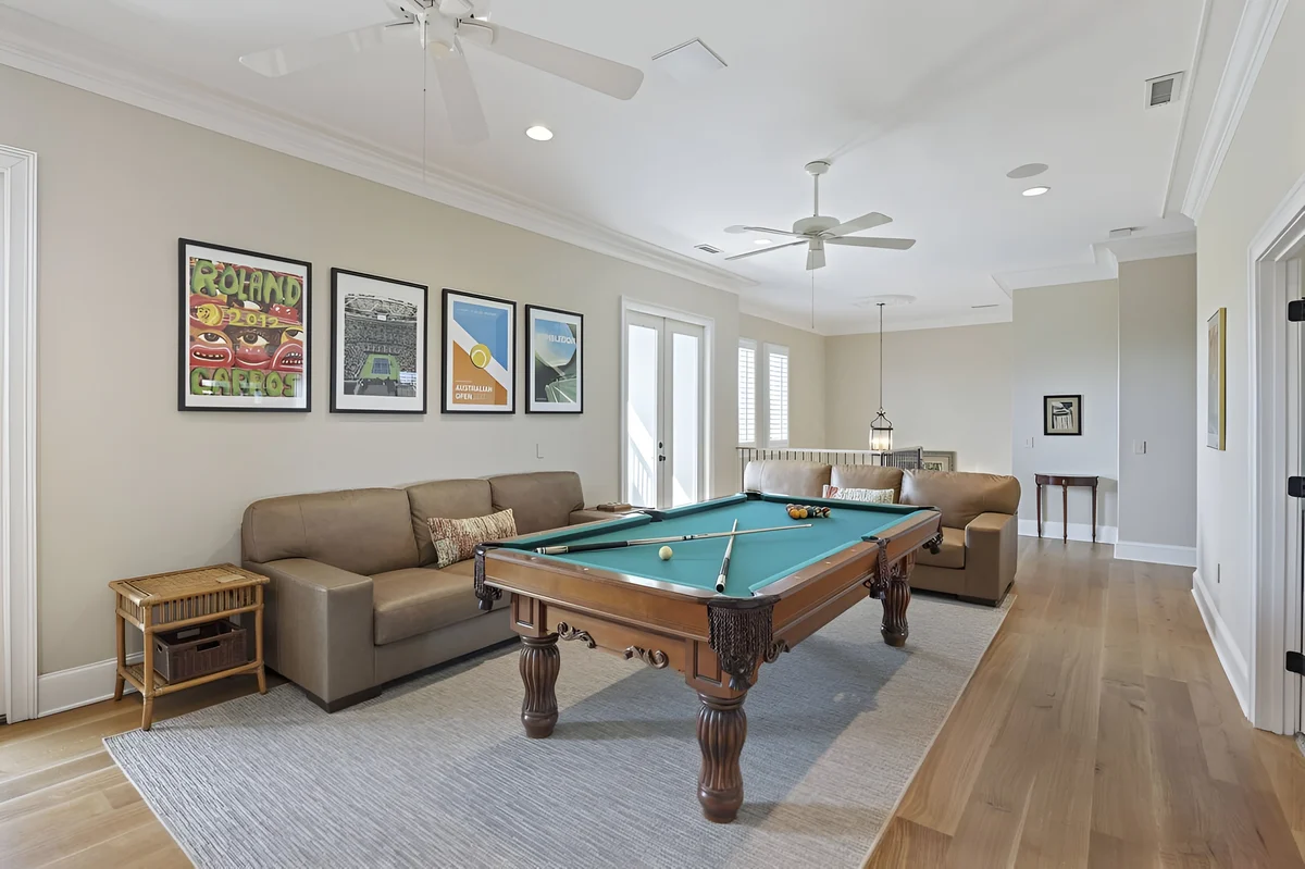 Wander Ocean Palms Drift