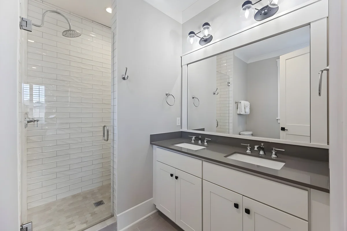 Wander Isle Palms Serenity