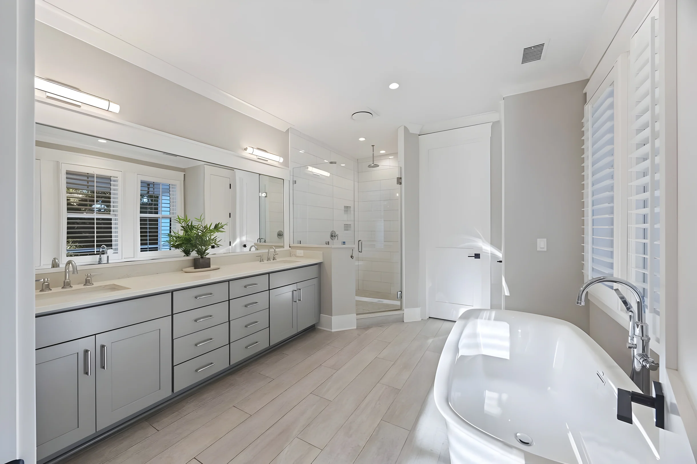 AV3-39: 3 39th Avenue #36