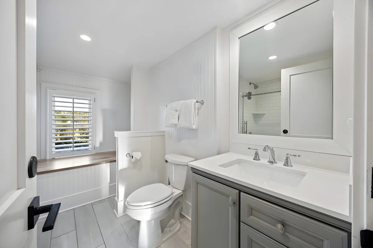 Wander Isle Palms Serenity