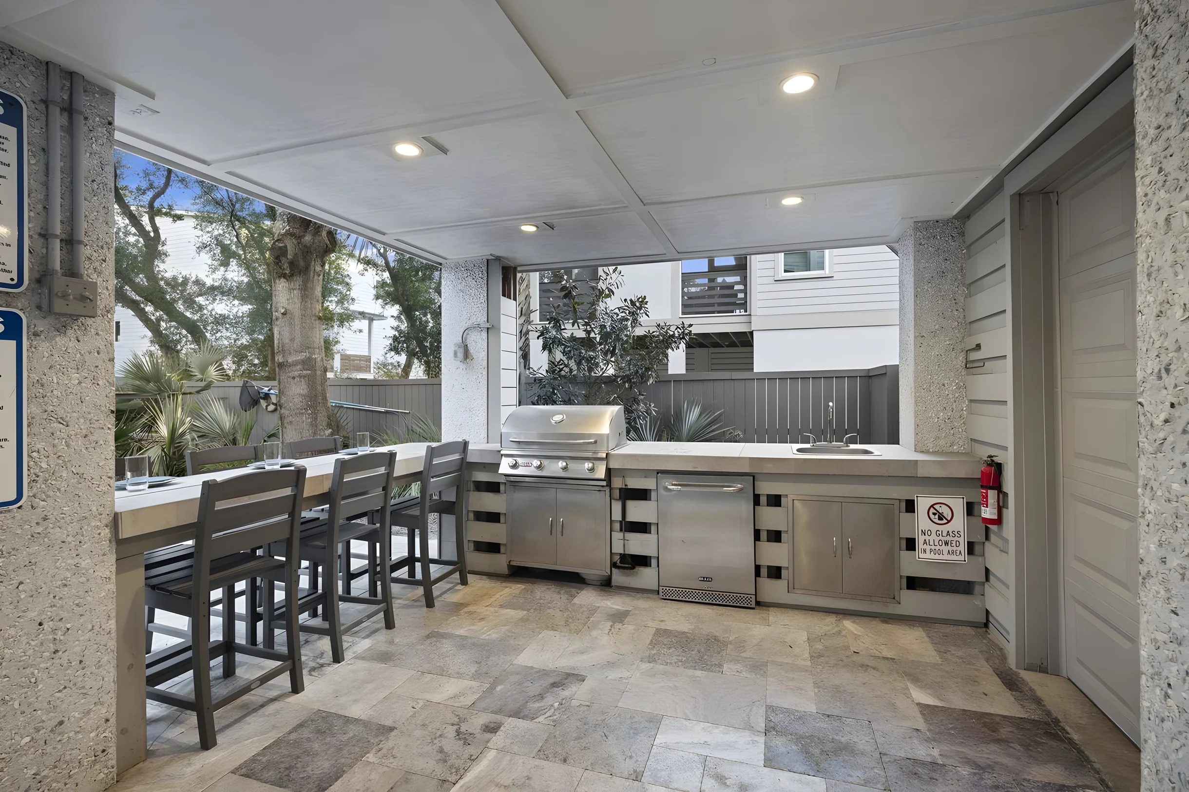 AV3-39: 3 39th Avenue #62