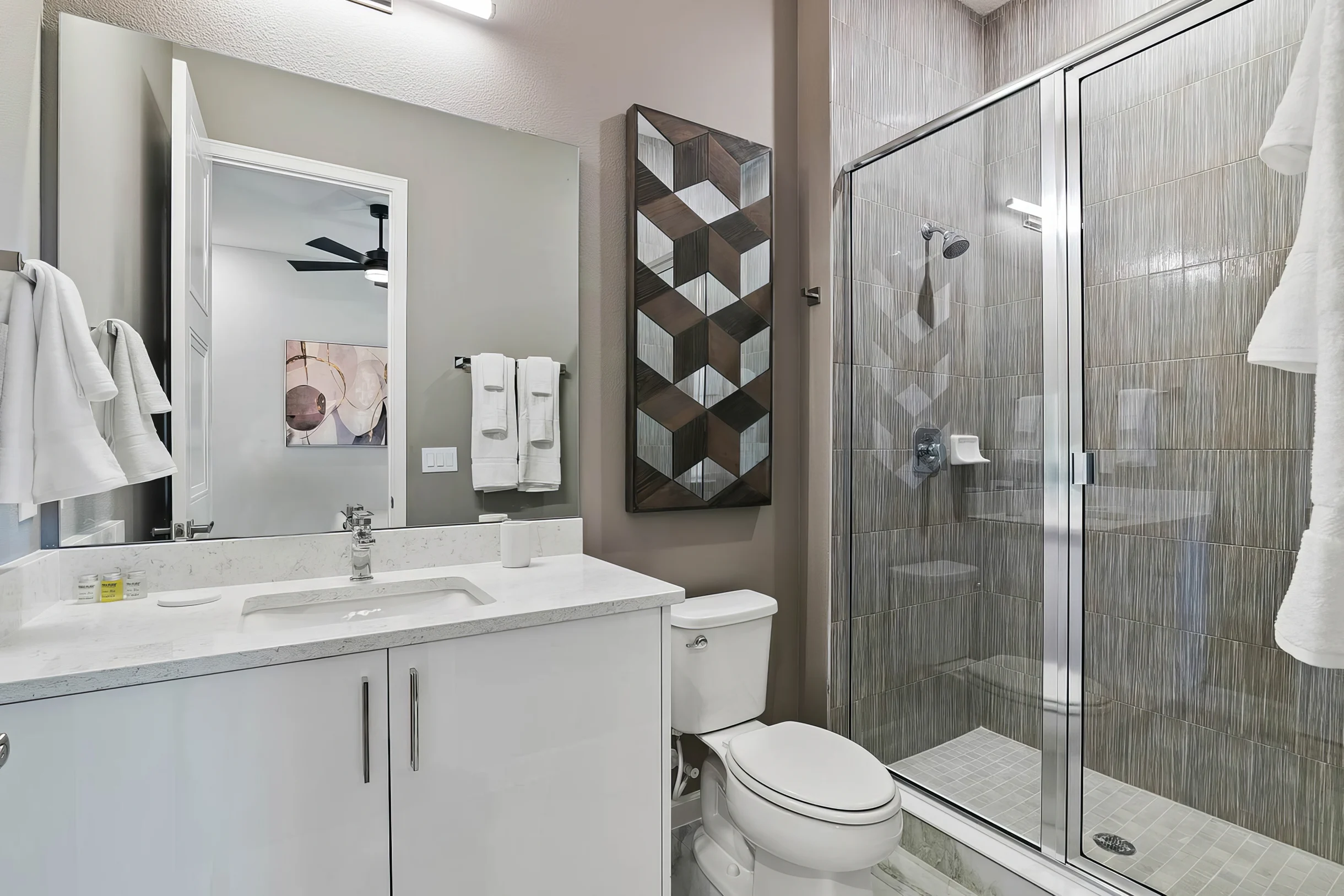 1770OB - 11 Bed - Royal Resort - ST061 #21