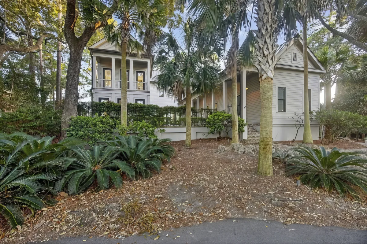 Wander Kiawah Marsh Retreat