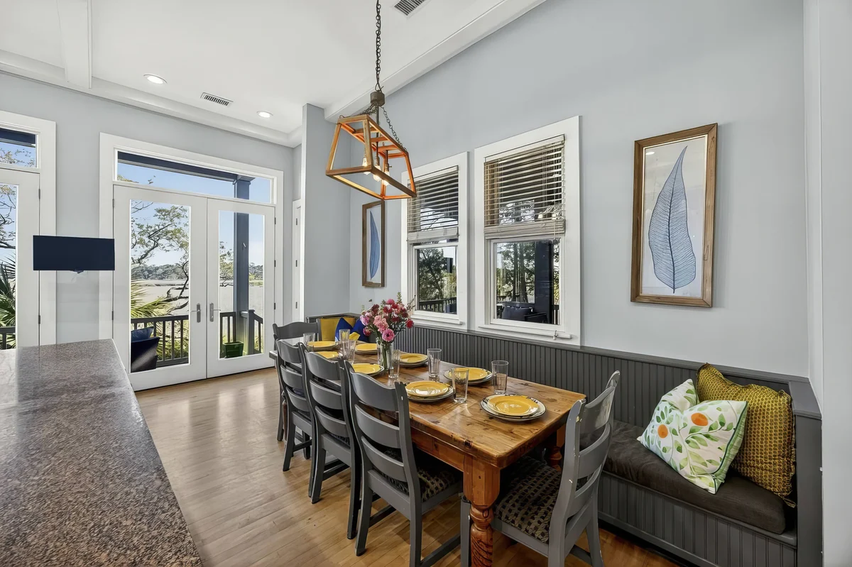 Wander Kiawah Marsh Retreat