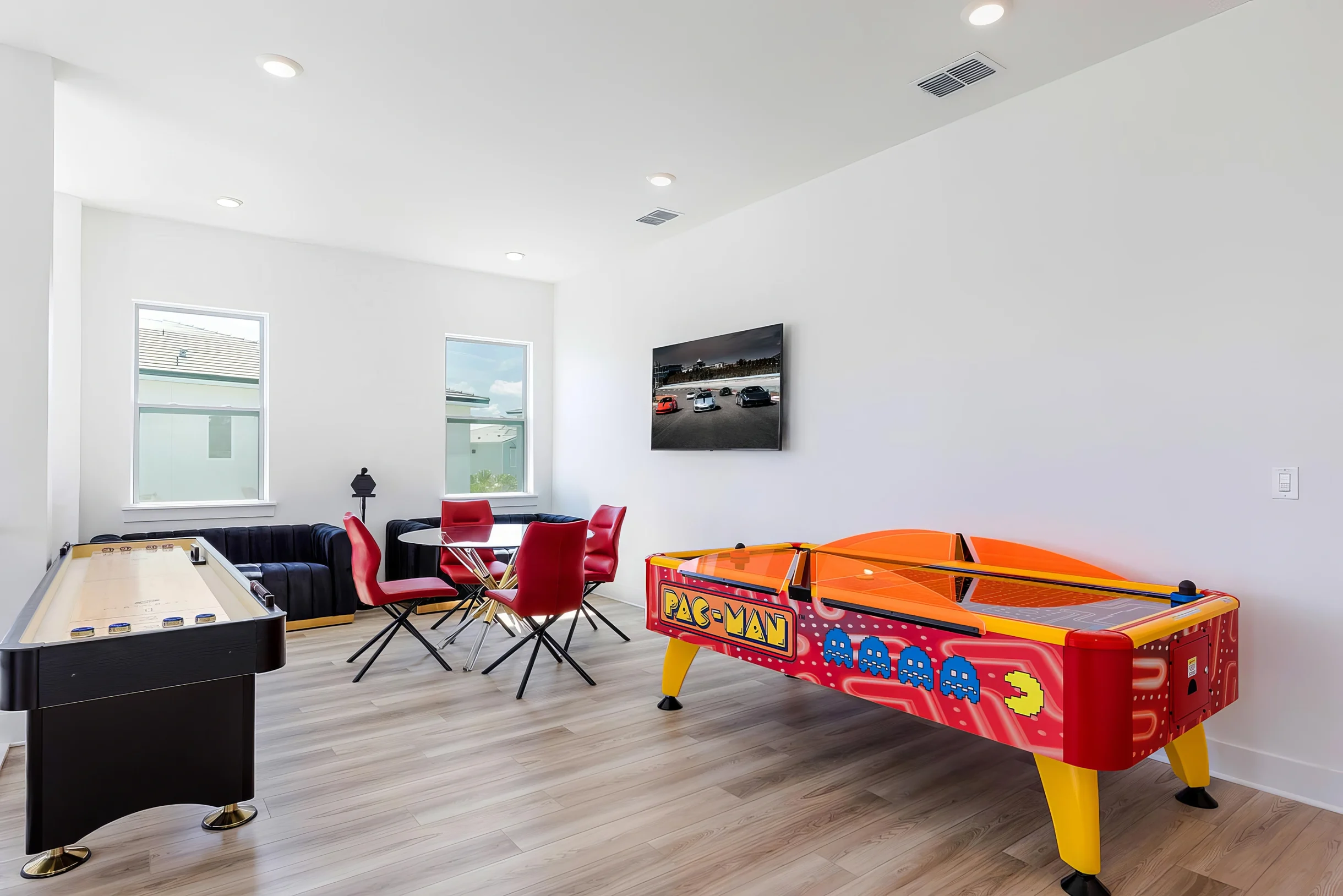 Wander Davenport Manor #6