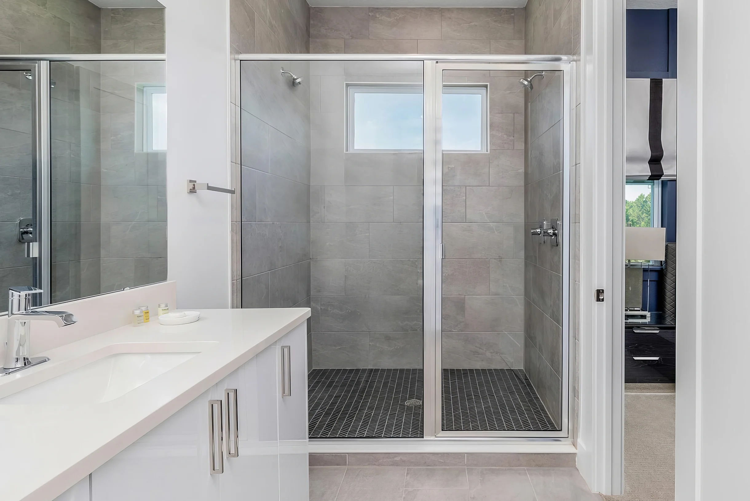 Wander Davenport Manor #14