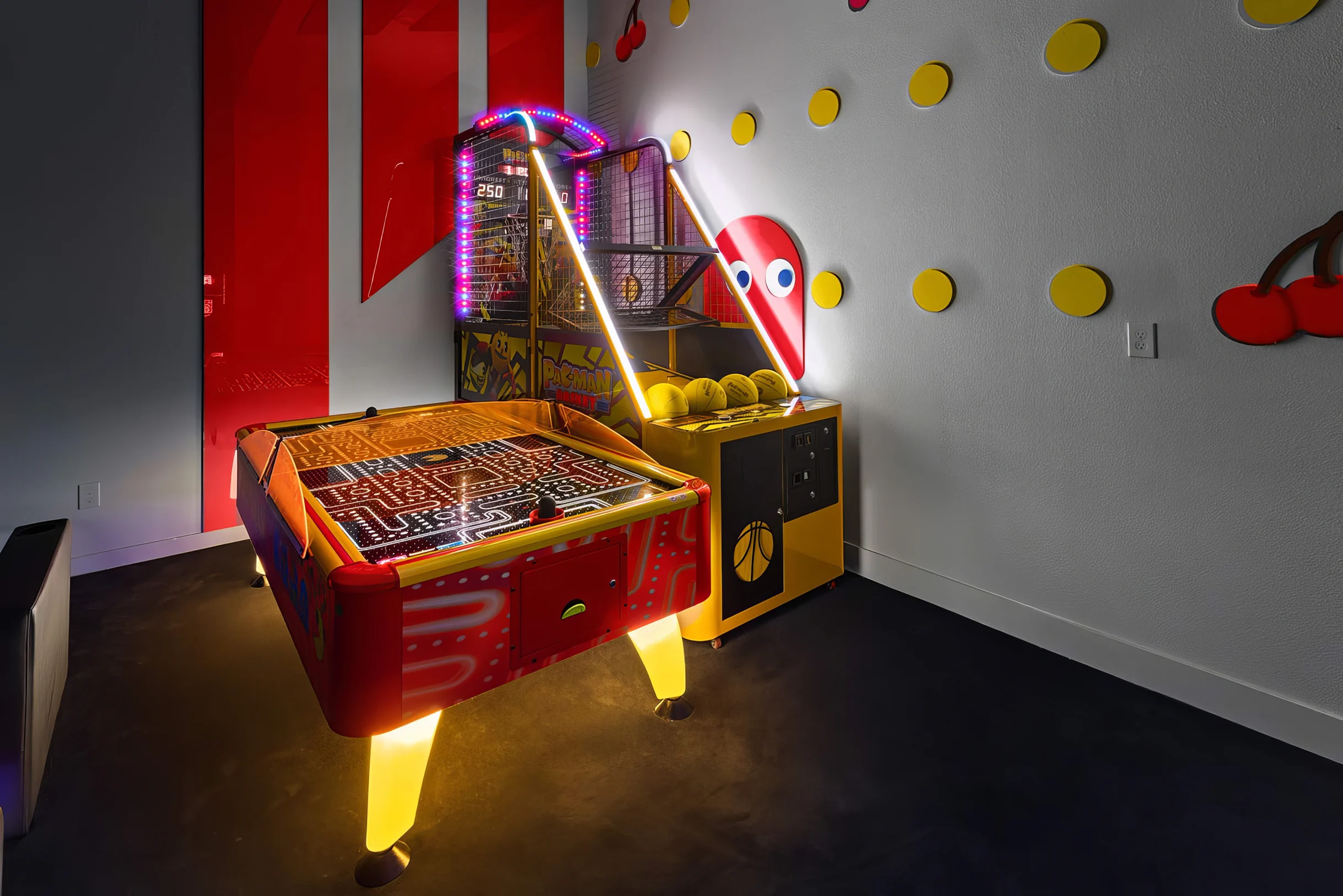 Wander Davenport Charm #44