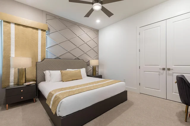 Bedroom 5 image 1