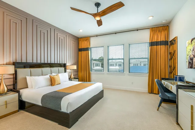 Bedroom 1 image 1