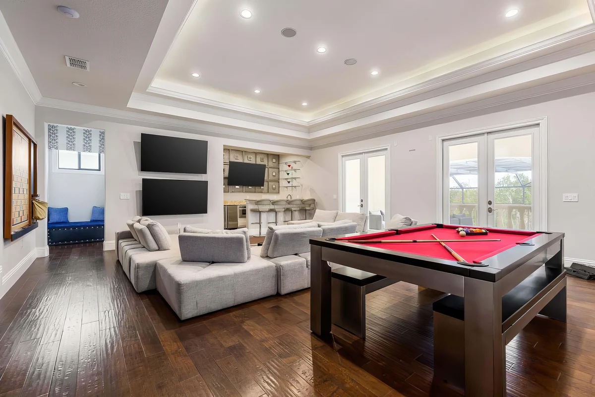 Wander Reunion Haven