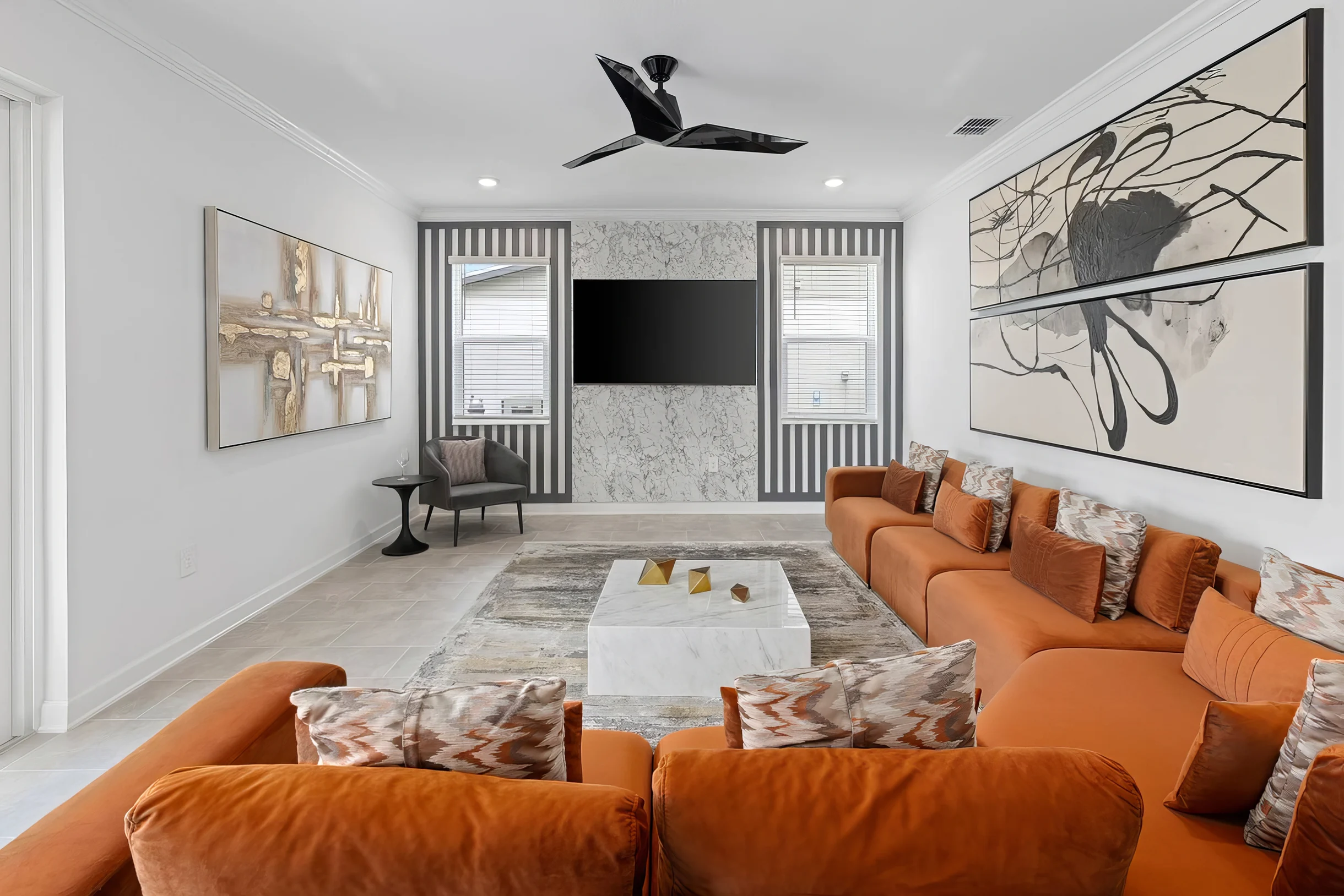 HI305SD: 5 bed, Storybook Village, Karaoke #25