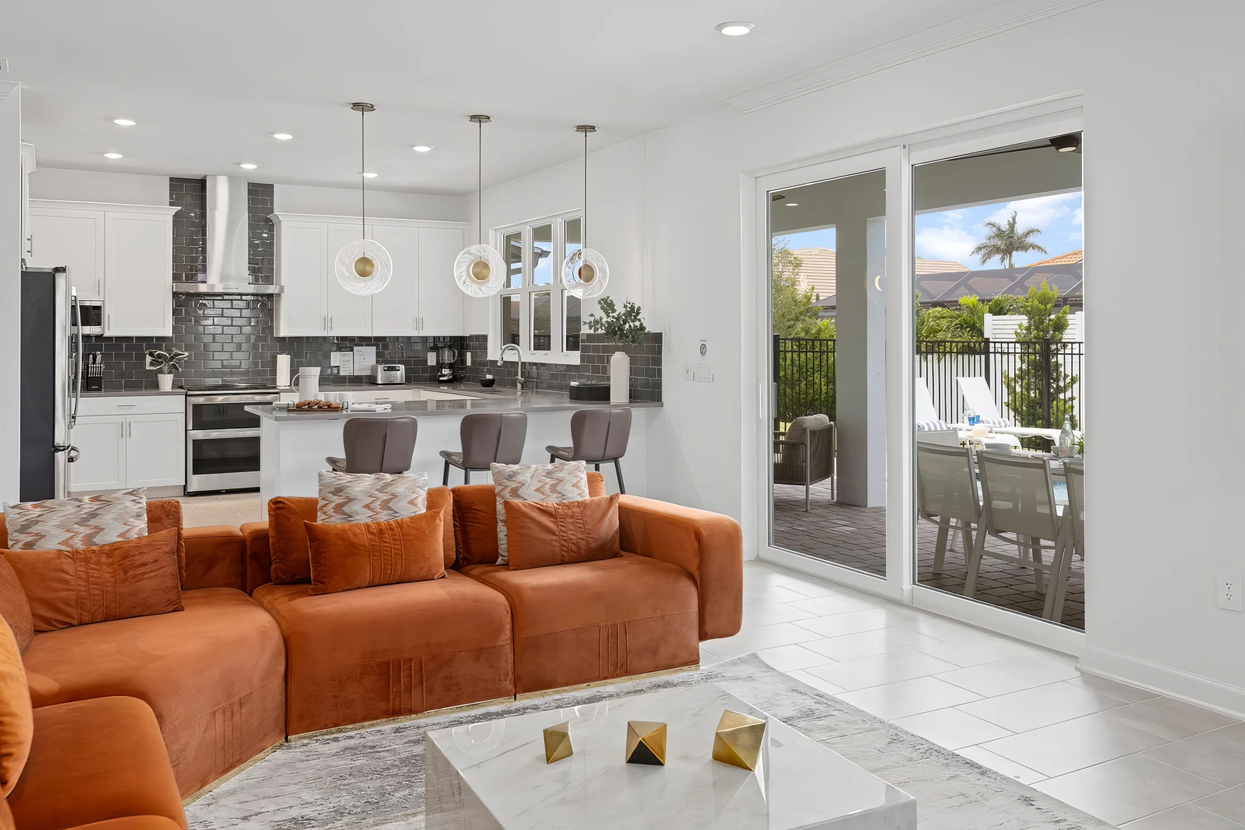 HI305SD: 5 bed, Storybook Village, Karaoke #35