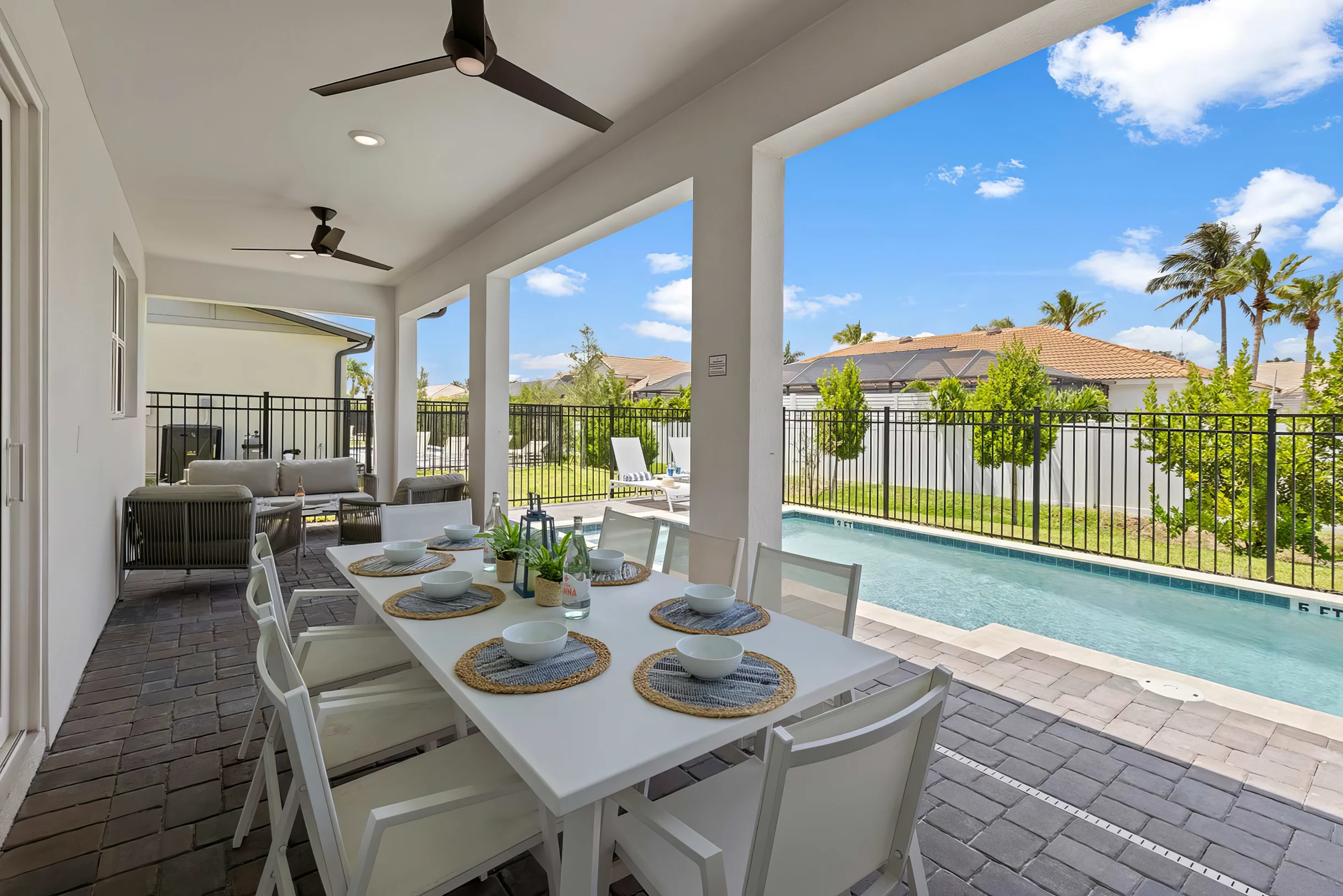 HI305SD: 5 bed, Storybook Village, Karaoke #30