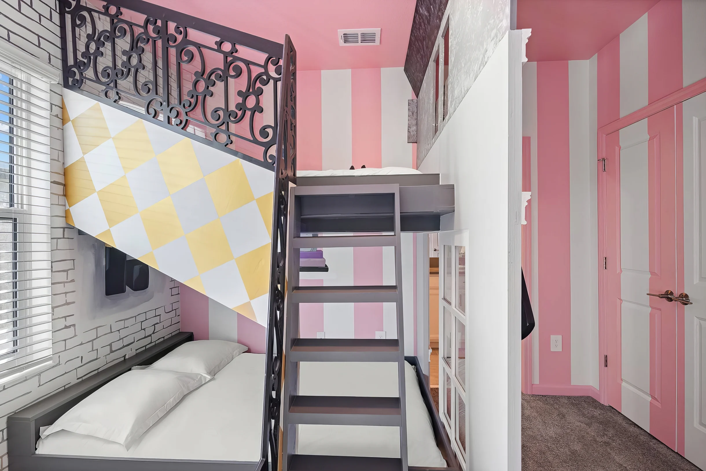 HI3071HL: 8 bed, Fashion/Nasa, Casino #32