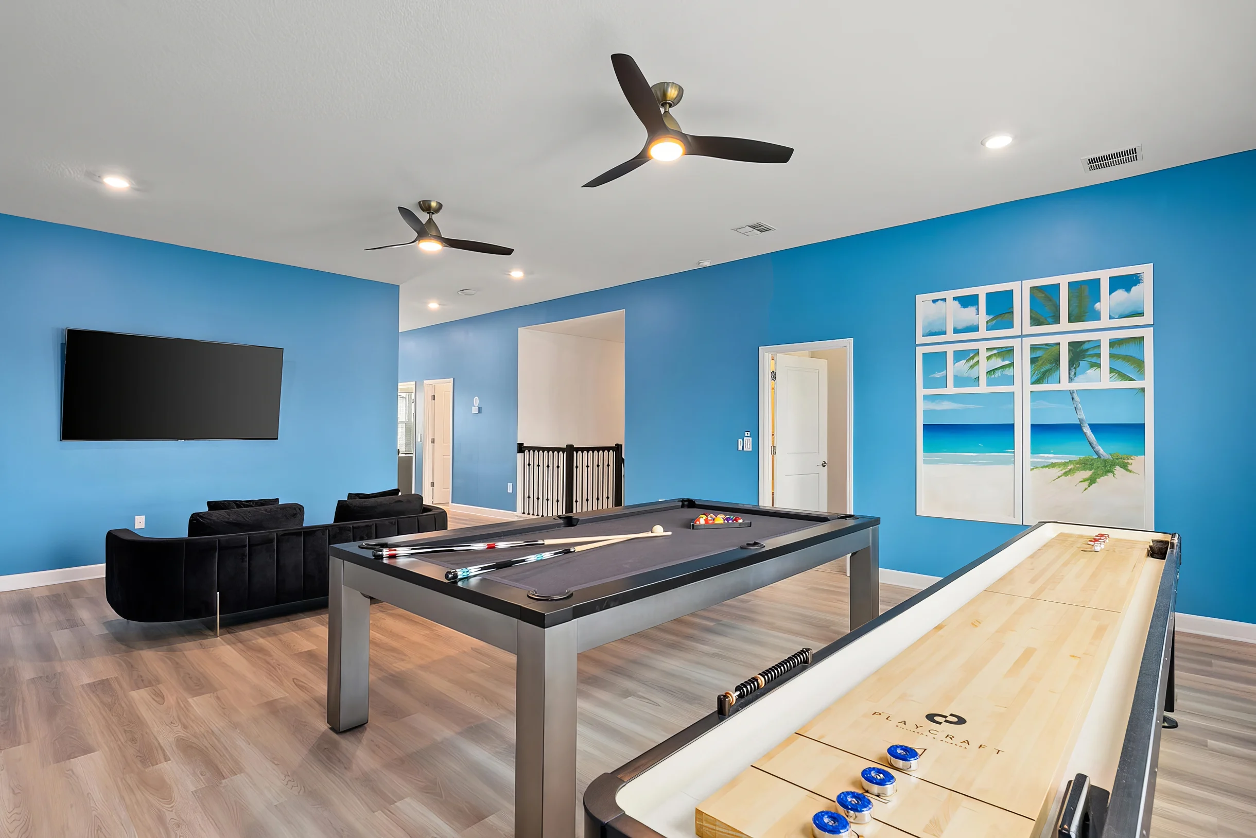 HI325SD: 6 bed, Pirate, Karaoke #36