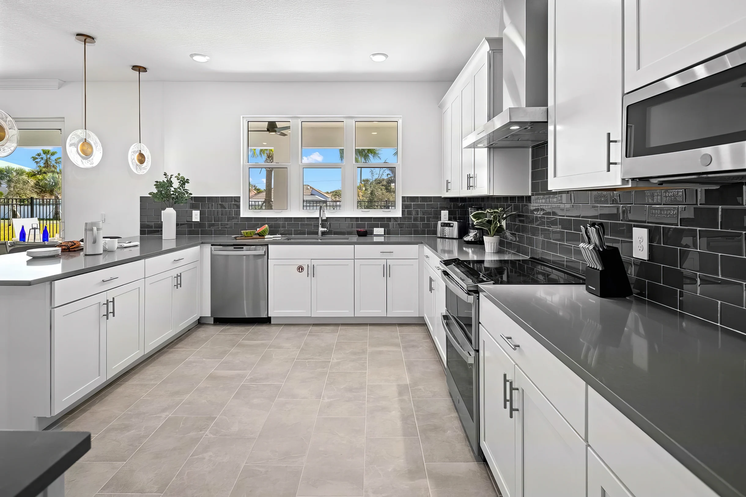 HI340SD: 5 bed, Storybook Village, Karaoke #24