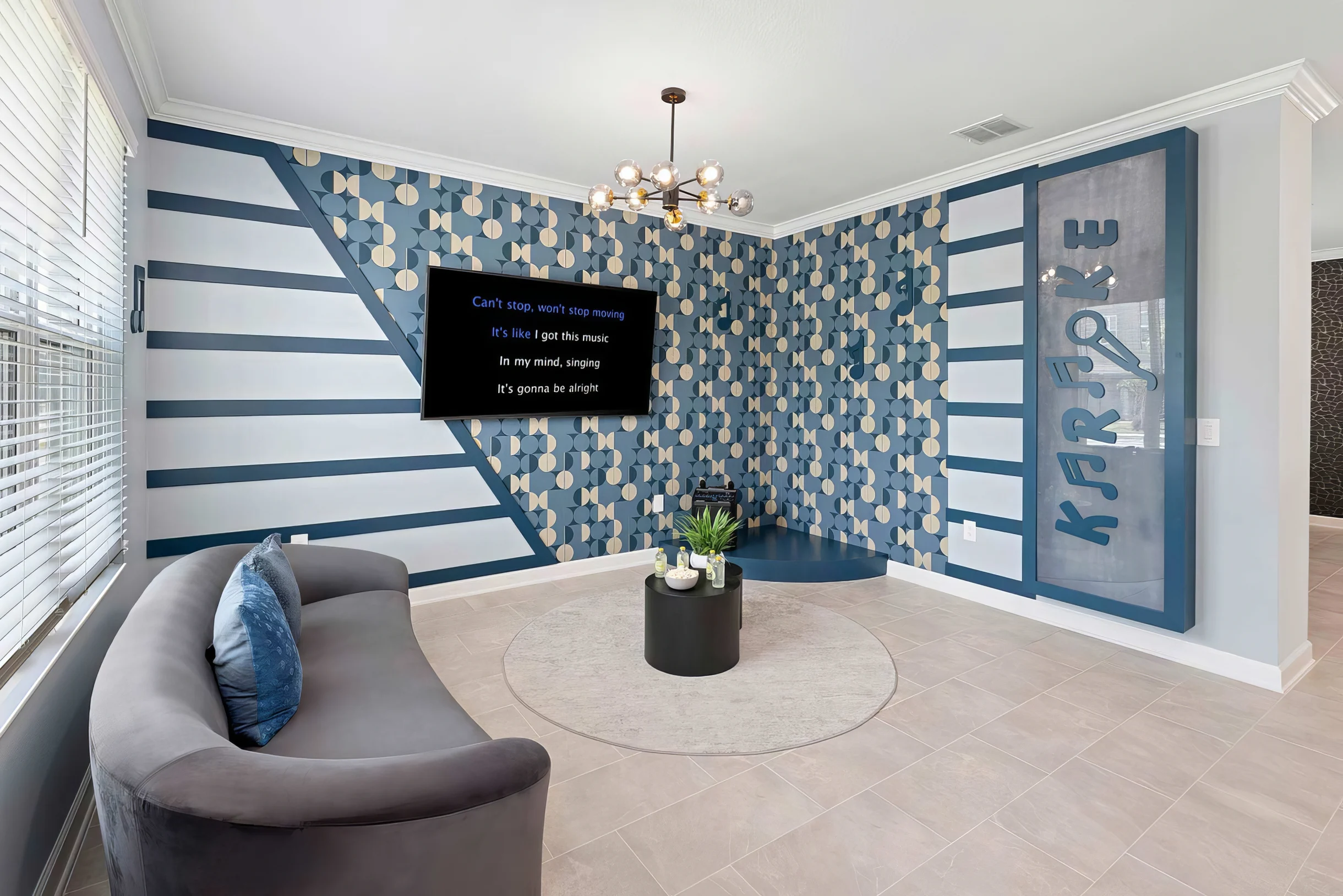 HI345SD: 5 bed, Sunshine Shores, Karaoke #33