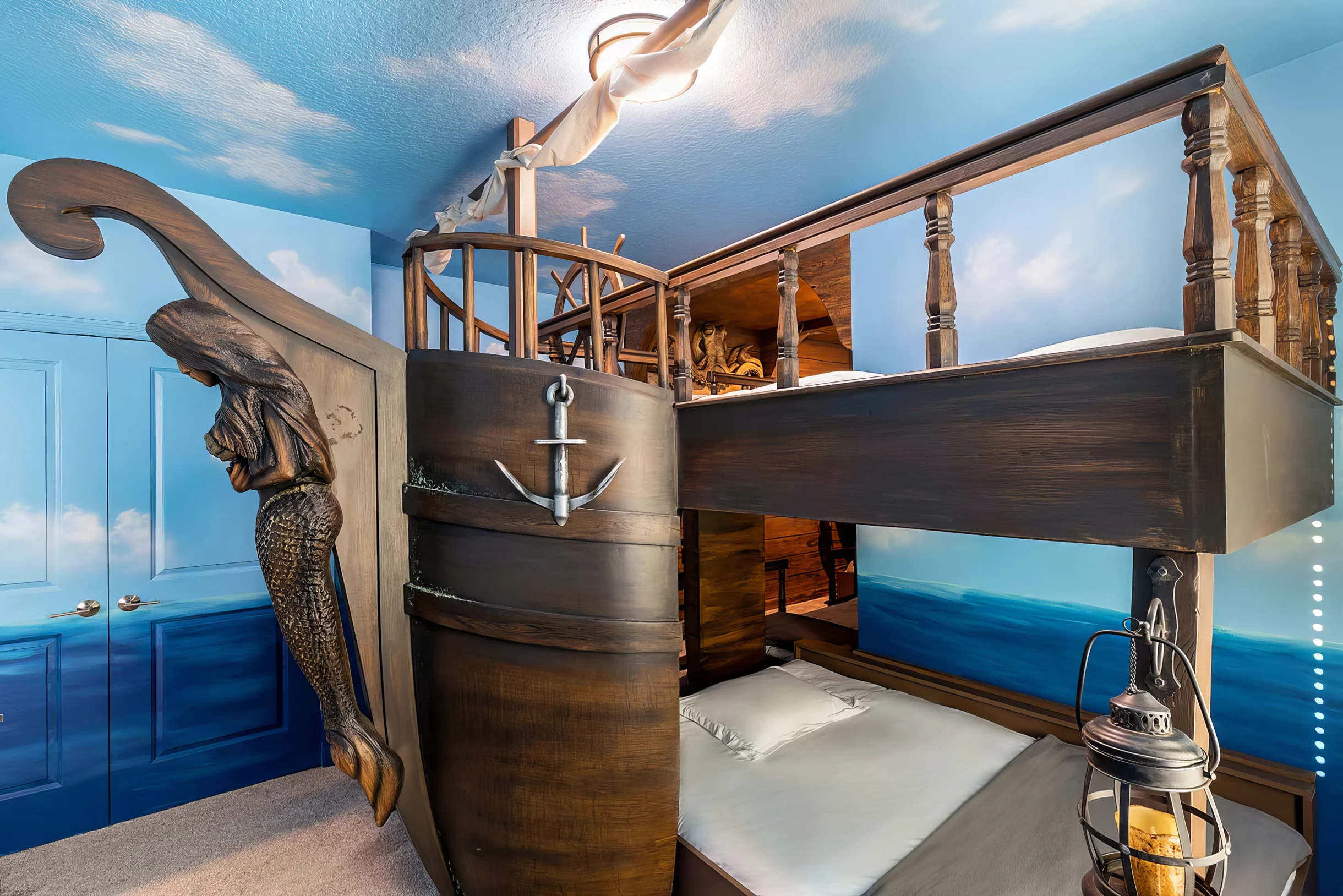 HI375SD: 6 bed, Pirate, Casino #38