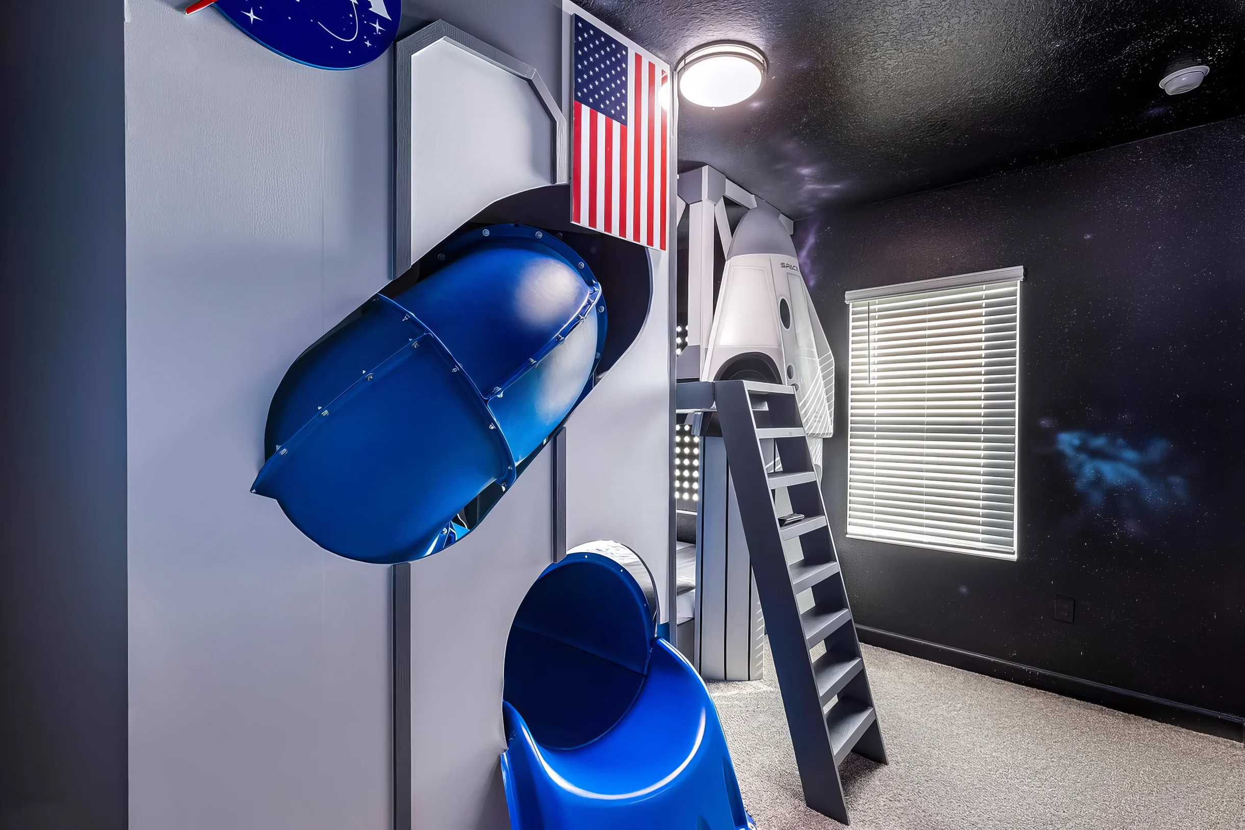 HI385SD: 8 bed, Fashion/Nasa, Casino #30