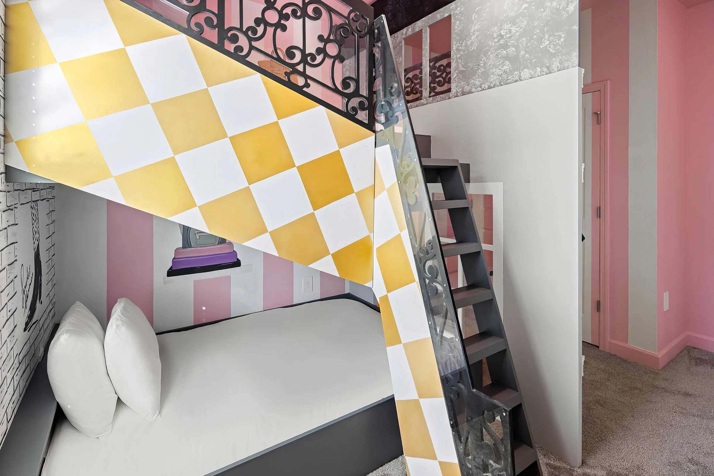 HI385SD: 8 bed, Fashion/Nasa, Casino #33