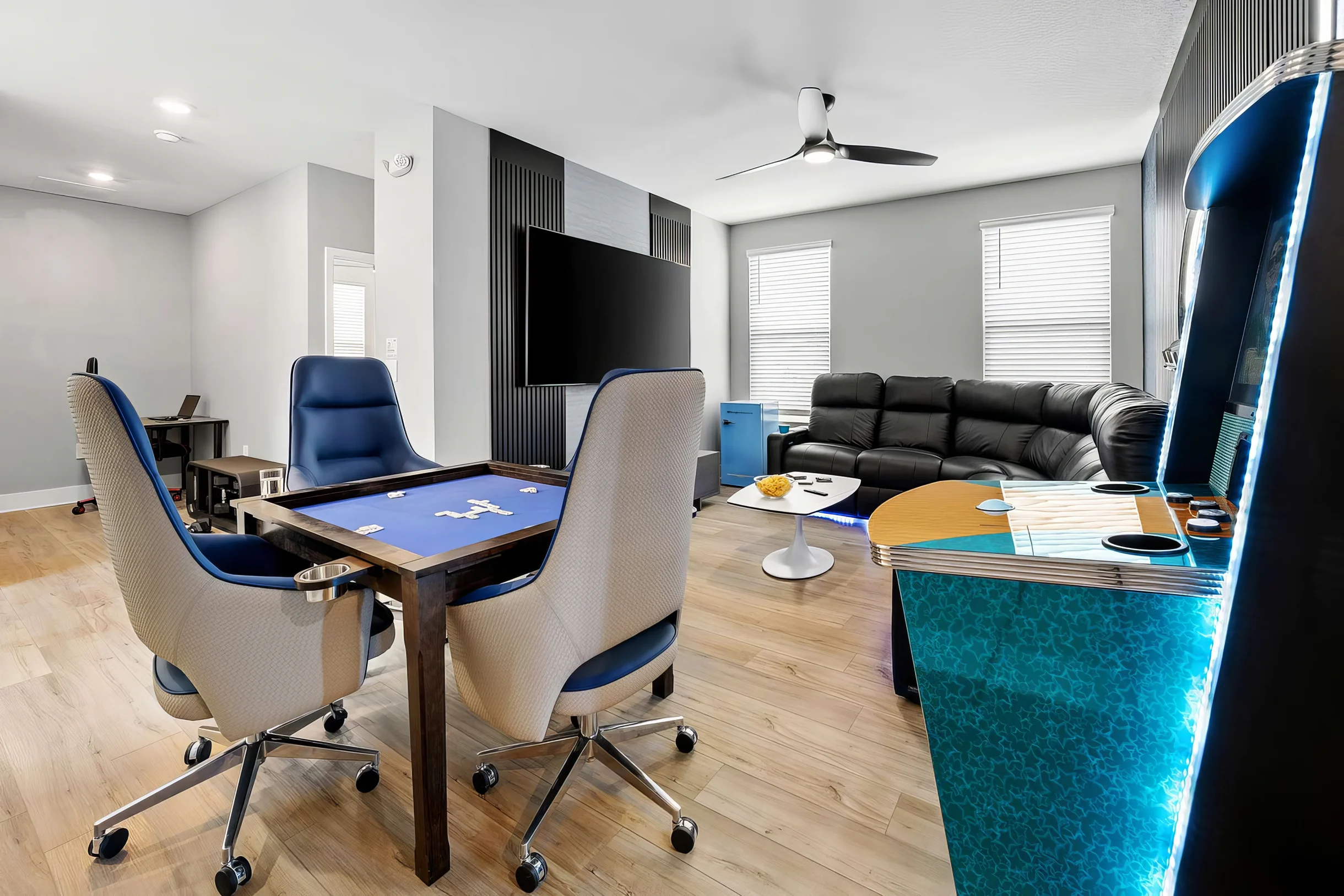 VOR4512TD: 7 Bed, Bricktopia, Petting Zoo, Gaming Nook #31