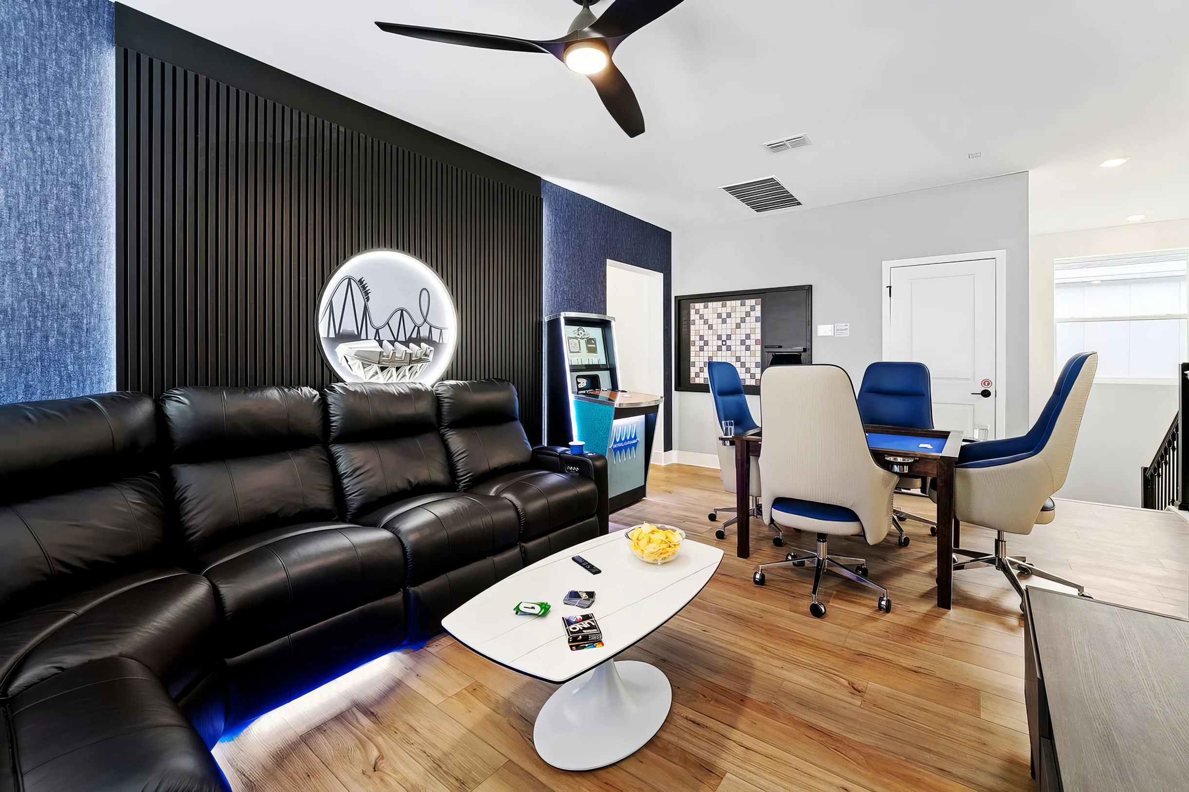 VOR4512TD: 7 Bed, Bricktopia, Petting Zoo, Gaming Nook #16