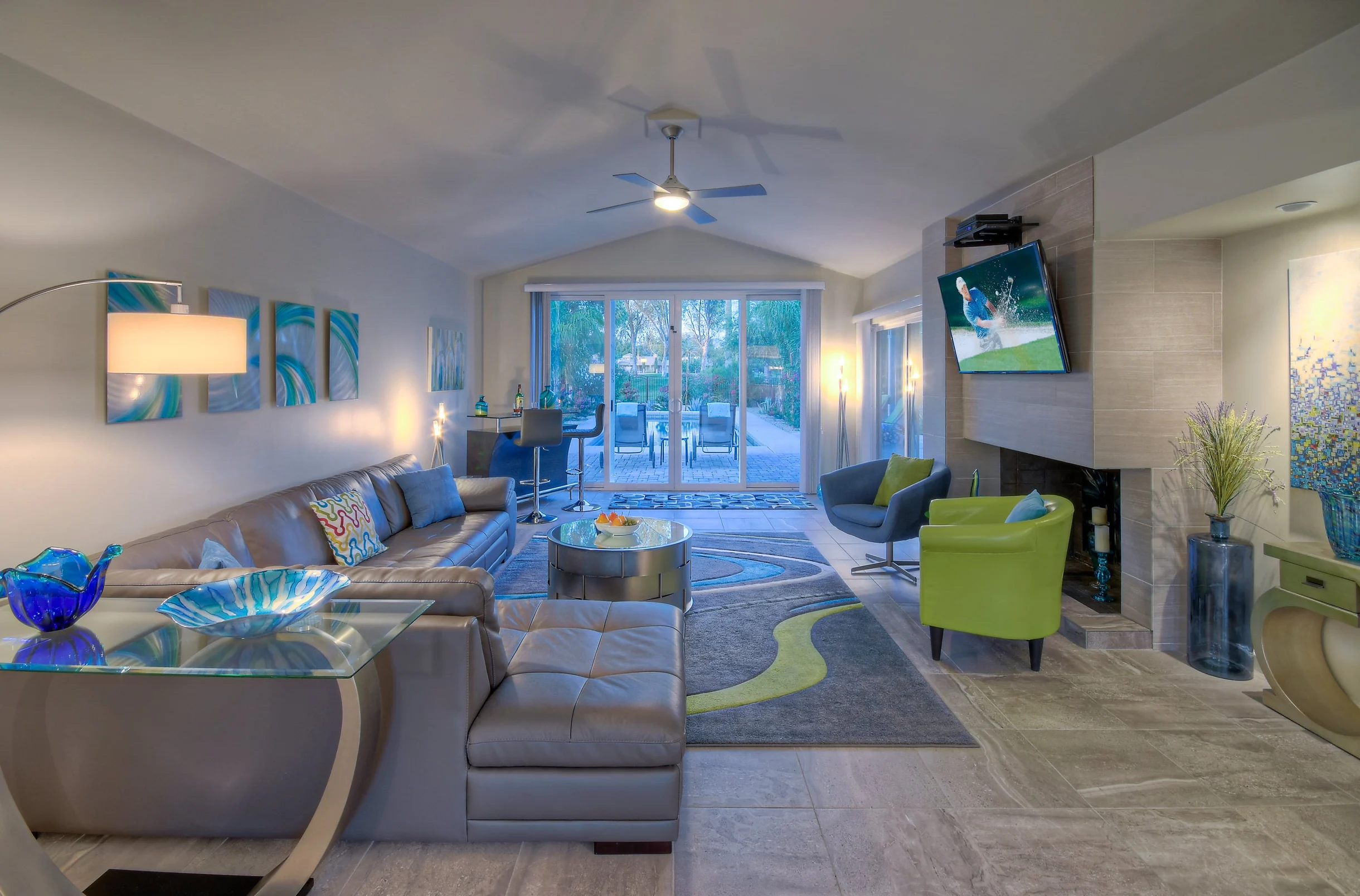 Home in Scottsdale property photo 2